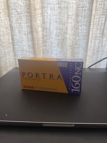 Kodak portra 160nc 220 - kodak,